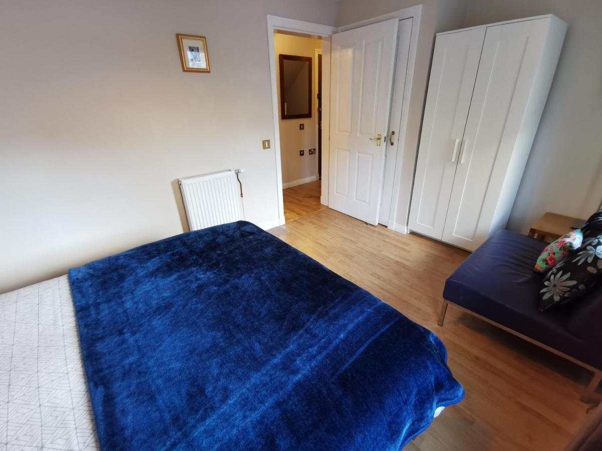 4-Bedroom Apartment Perfect For Families! Edinburgh Buitenkant foto